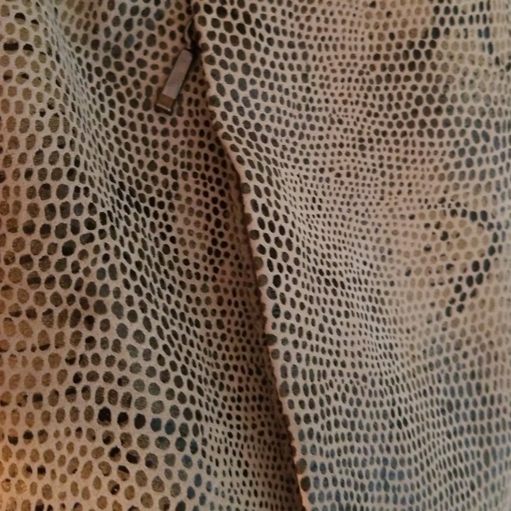 Jacket - Picture 4 of 7